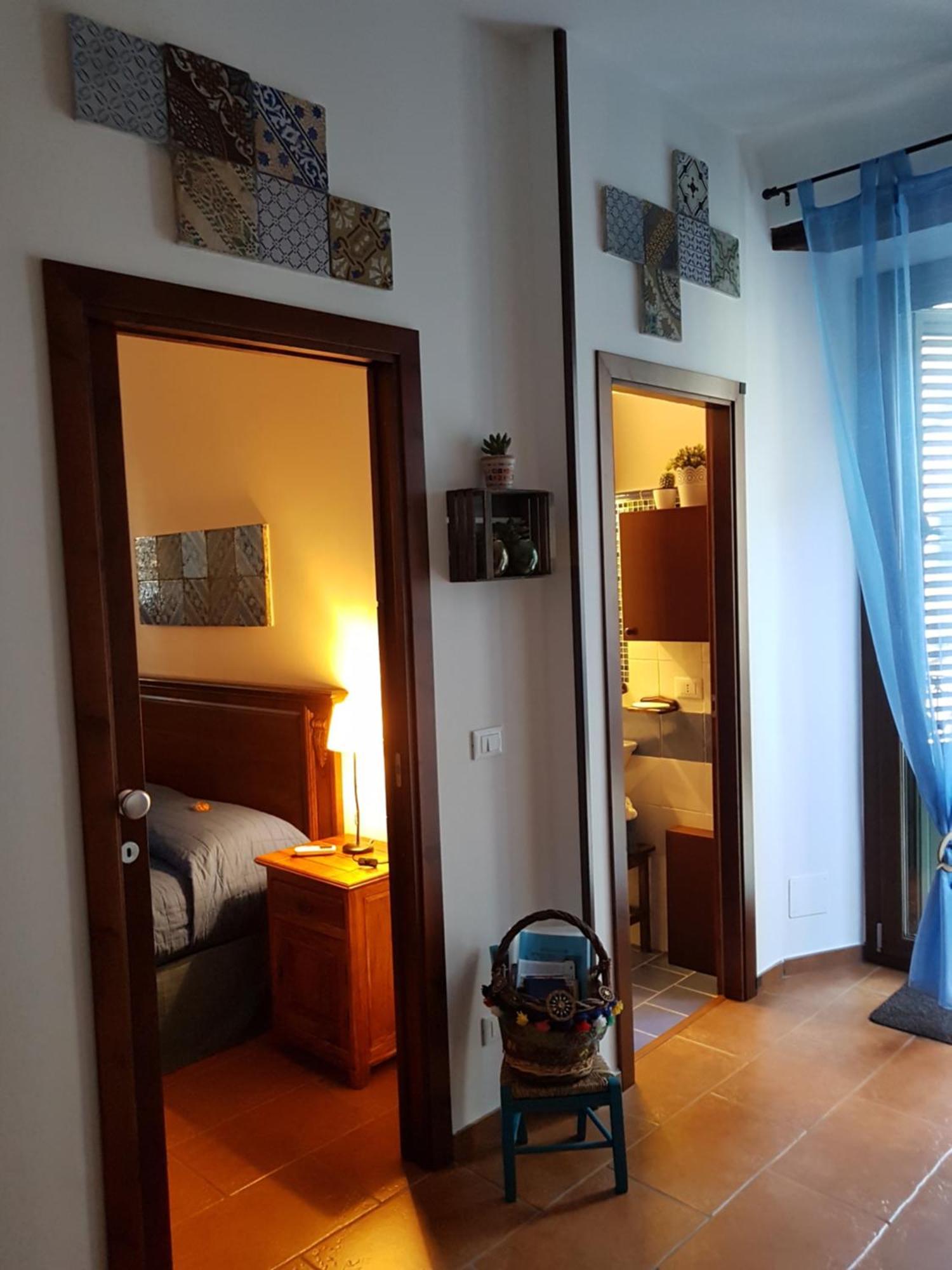 Casa Vacanze Villa D'Orleans Palermo Exteriör bild
