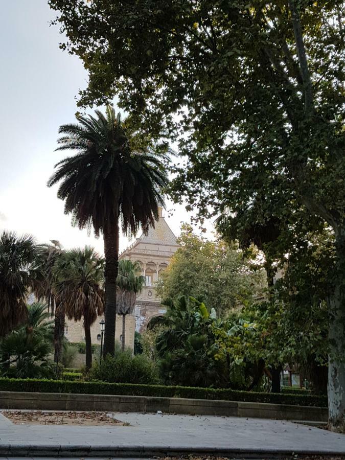 Casa Vacanze Villa D'Orleans Palermo Exteriör bild